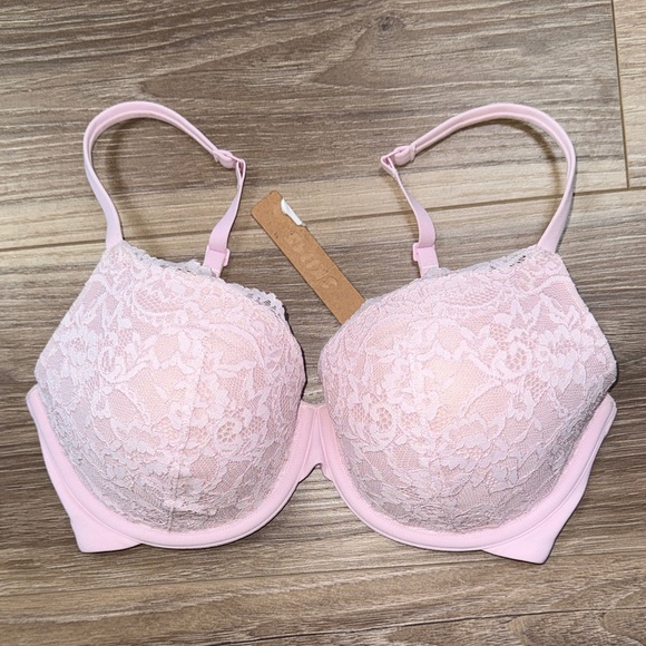 NWT Lace t-shirt bra